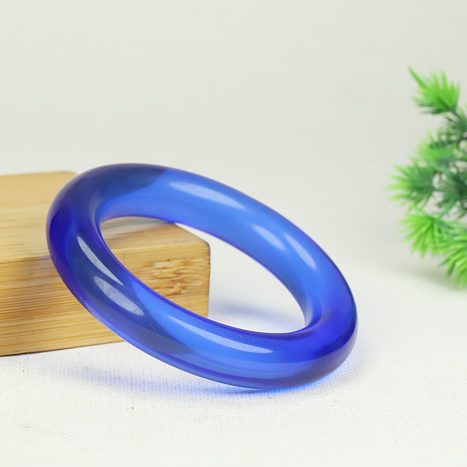 Unisex Ice Blue Natural Stone Bracelet, Popular Gift